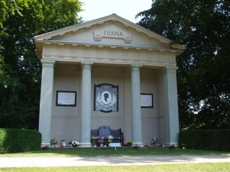 6 Tempat Indah Untuk Mengenang Kematian Lady Diana