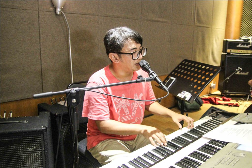 Mondo Gascaro, Menggali Identitas Musik Indonesiana