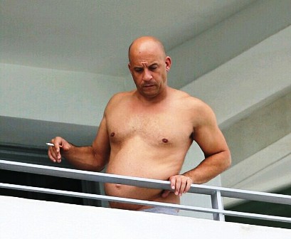 Perut Vin Diesel Membuncit