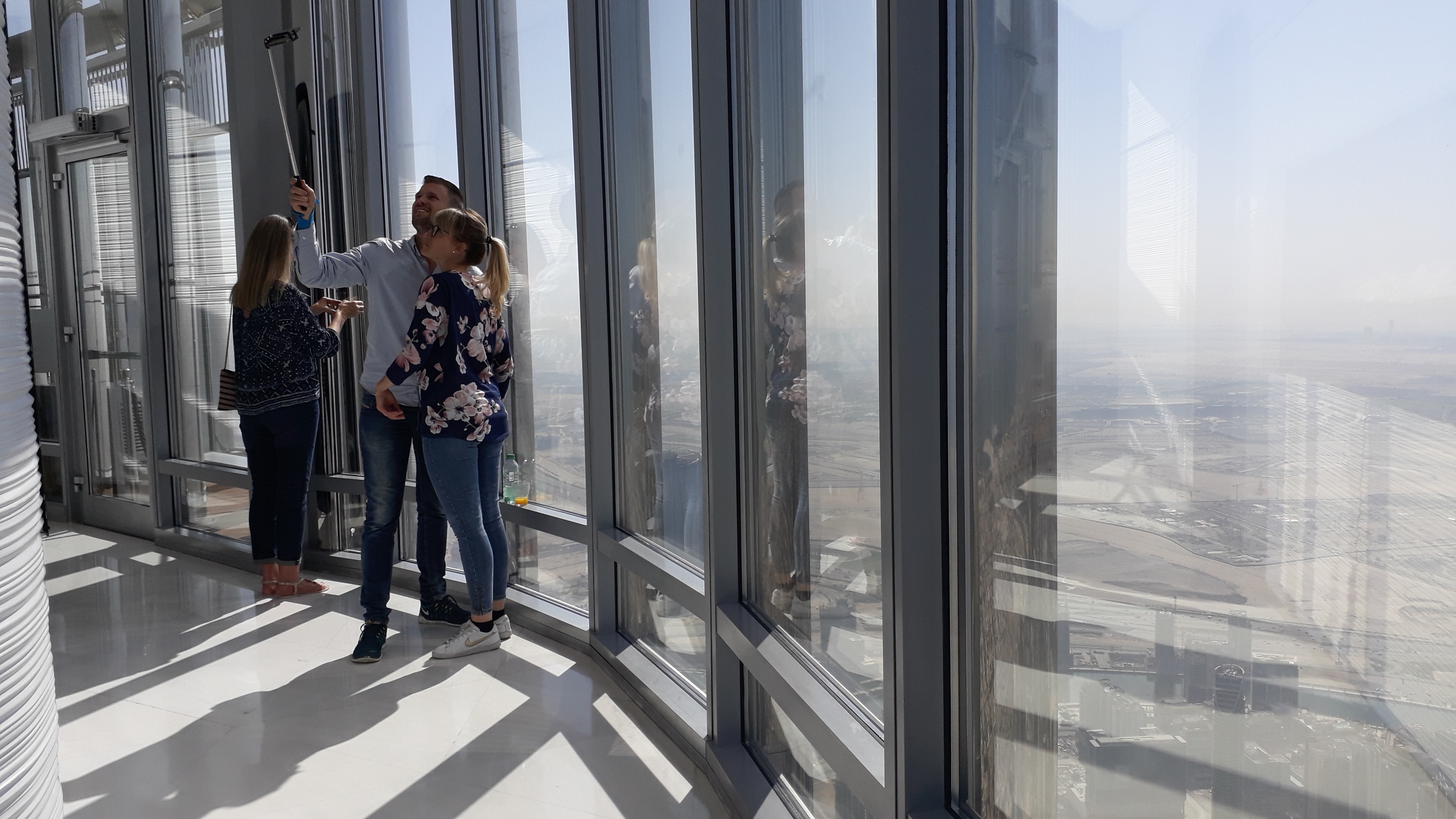 Menyaksikan Keajaiban Burj Khalifa, Menara Tertinggi di Dunia