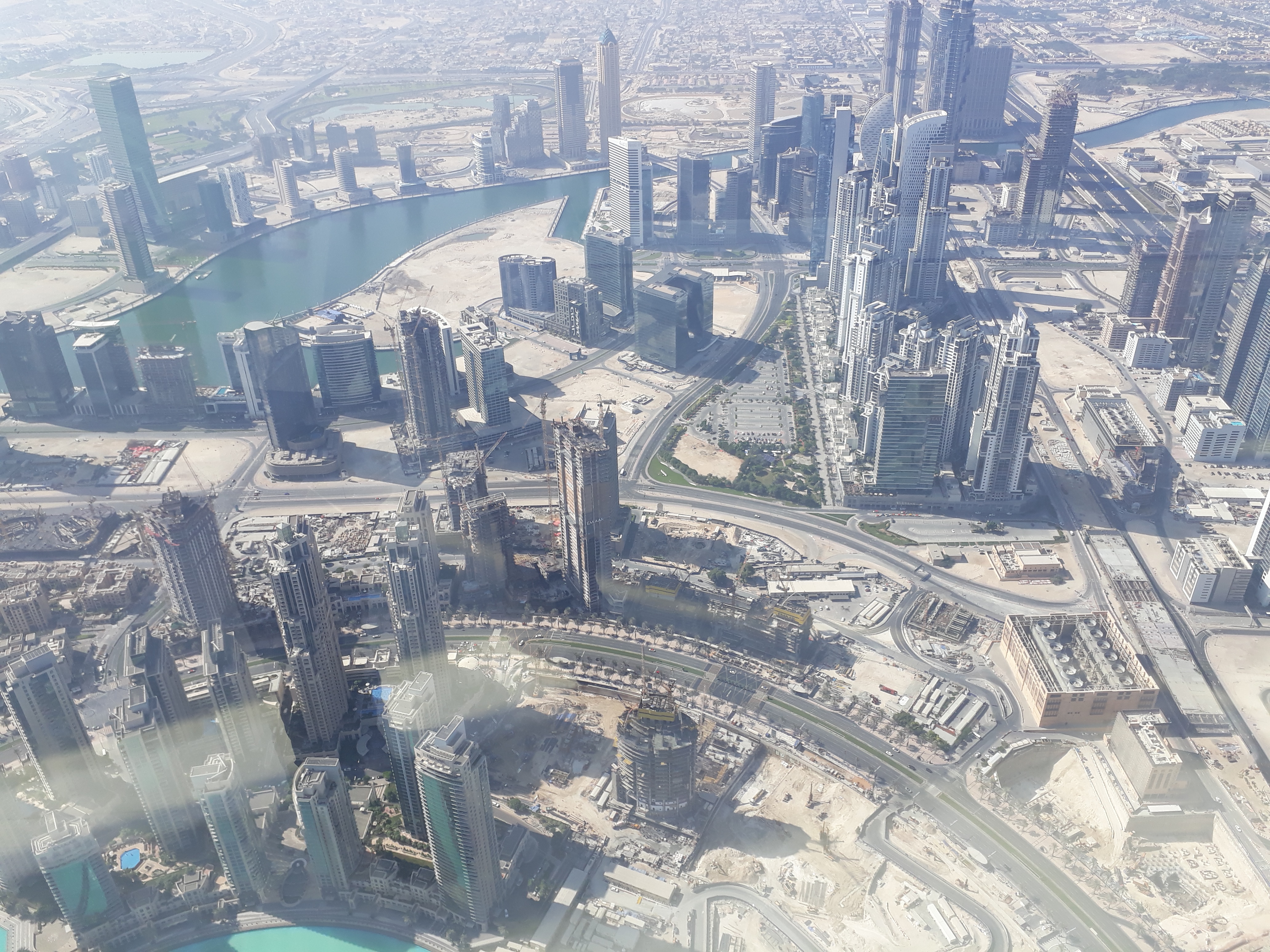 Menyaksikan Keajaiban Burj Khalifa, Menara Tertinggi di Dunia
