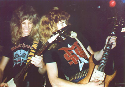 Battery Street, Sumber Energi Metallica