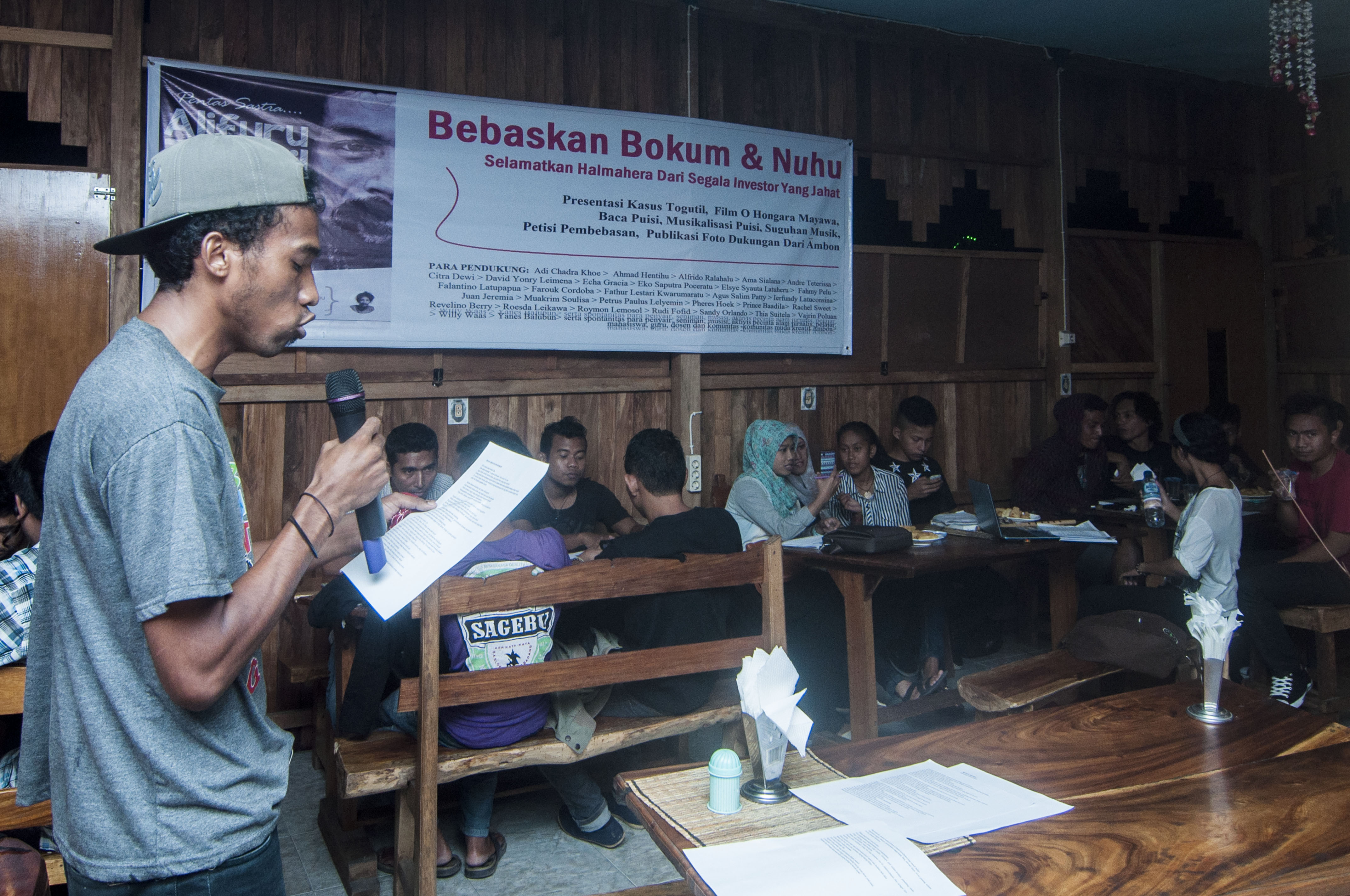 Budayawan Maluku Bawakan Makalah di Munas Sastrawan