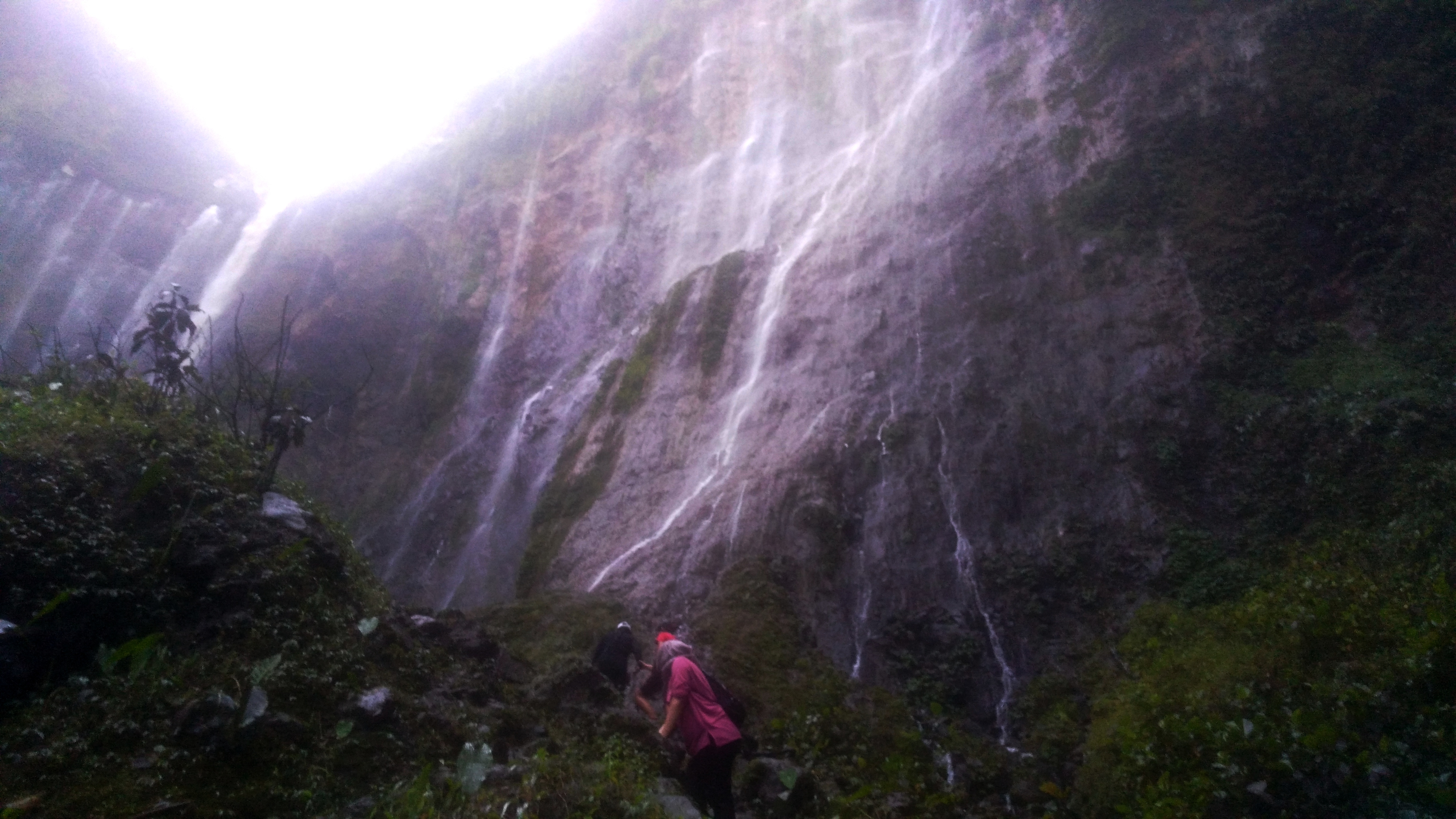 Tumpak Sewu Si Cantik yang Cukup Liar