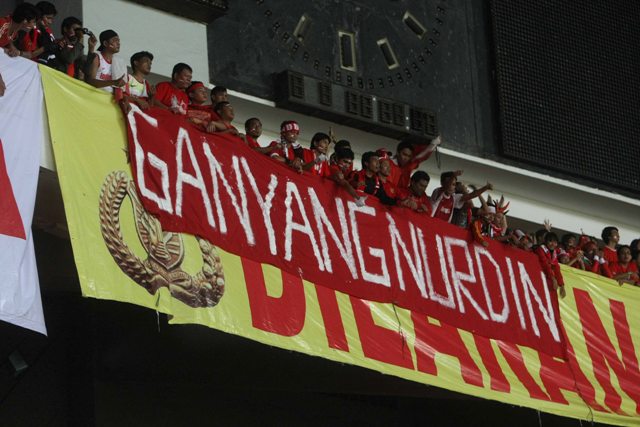 Adu Beken Golkar vs Demokrat di Piala AFF 2010