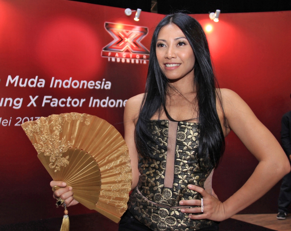 Roh Jawa di Lagu Anggun Disukai Publik Internasional