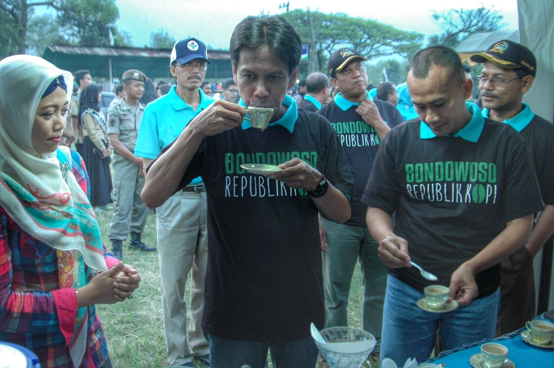 Cerita Kopi Rakyat dari Republik Kopi