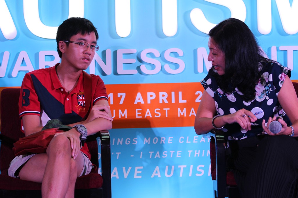 Ketegaran Membesarkan 'Si Anak Spesial'