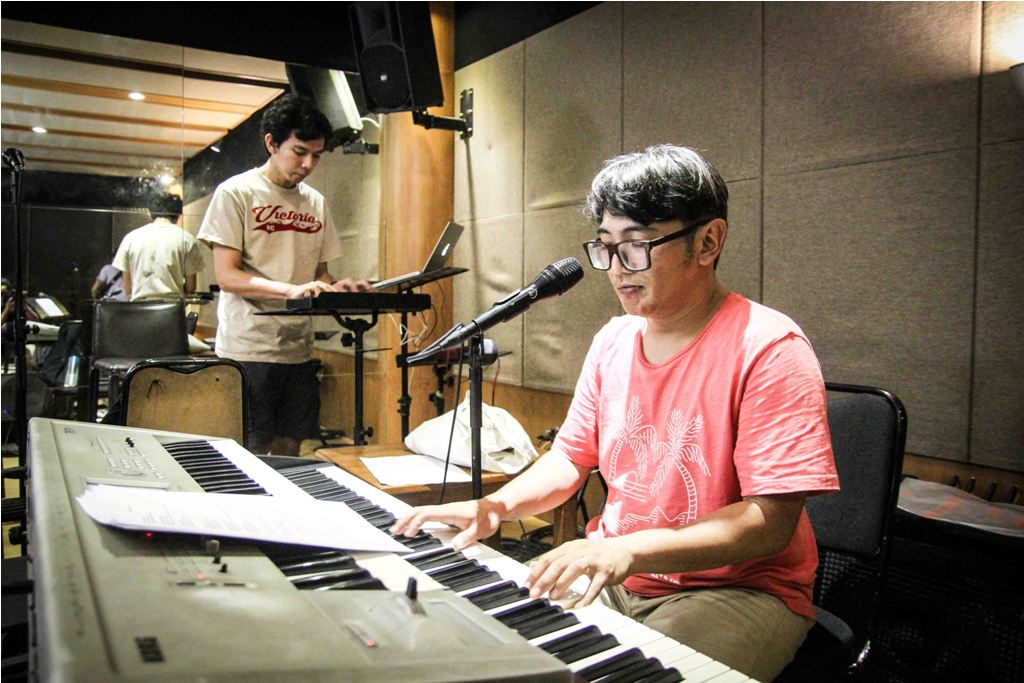 Mondo Gascaro, Menggali Identitas Musik Indonesiana