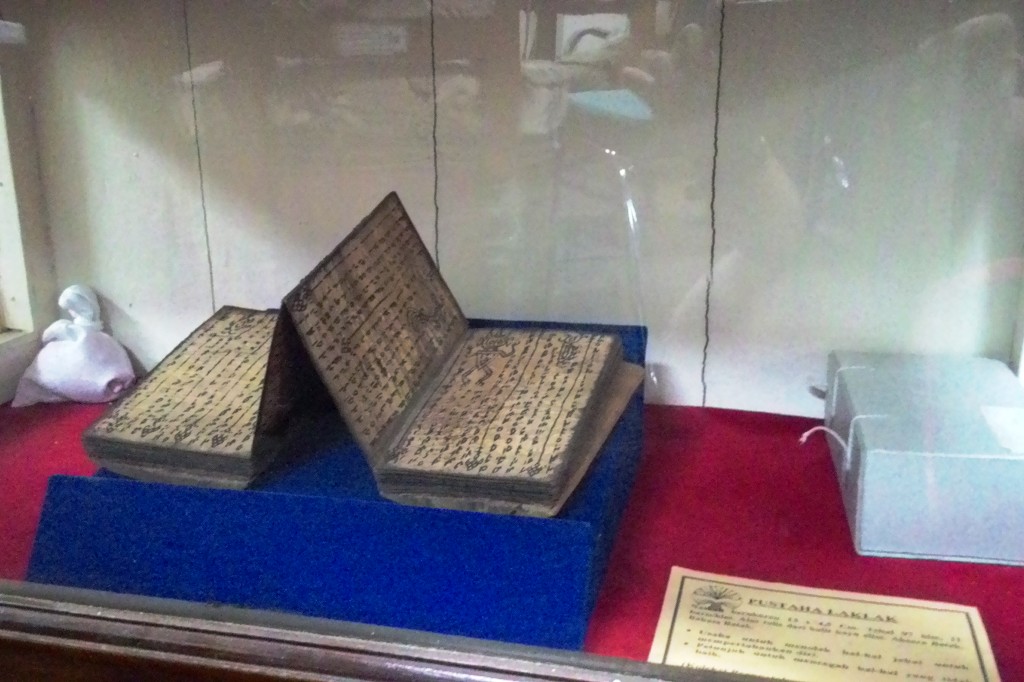 Hari Kunjung Perpustakaan, Upaya Dongkrak Minat Baca Masyarakat