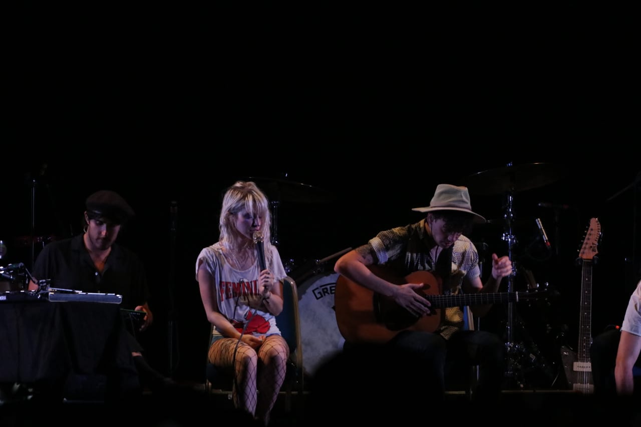 Tujuh Tahun Berlalu, Paramore Kembali dengan Warna Baru