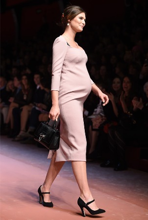 Dolce&Gabbana Hadirkan 'Mama Cantik' di <i>Catwalk</i> 