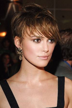 Seleb yang Tampil Oke dengan Rambut <i>Pixie</i>  