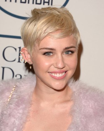 Seleb yang Tampil Oke dengan Rambut <i>Pixie</i>  