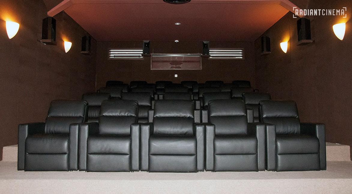 Menilik Bioskop Alternatif Tangerang Selatan