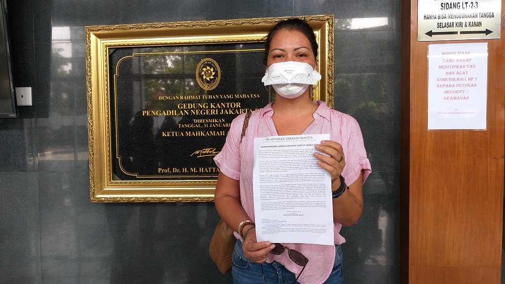 Penggugat Polusi Jakarta Kompak Pakai Masker di Sidang