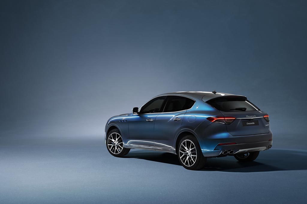 Maserati Levante Hybrid Nan Mewah dan Kencang