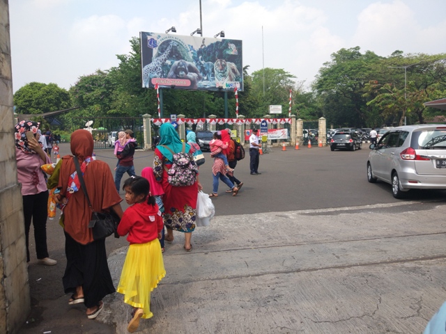 Taman Margasatwa Ragunan Lengang