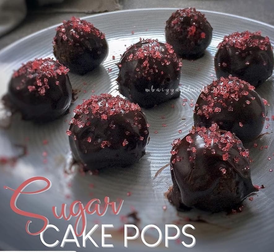 Sugar cake pops. Foto Instagram @mbaiyya