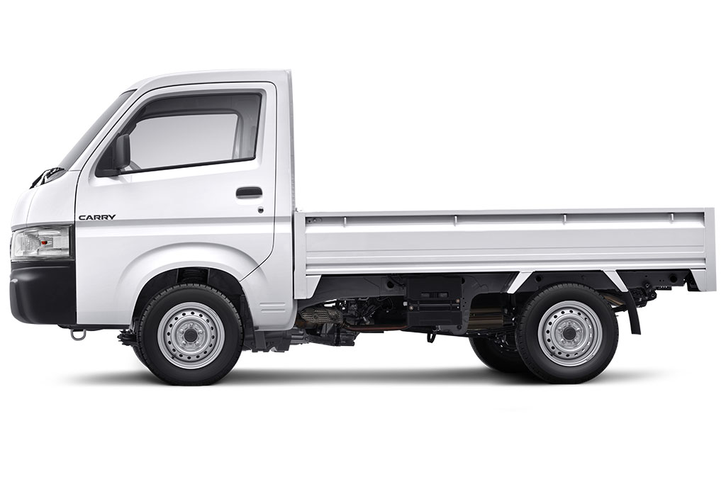 New Suzuki Carry Pikap Kena Kapak di Awal Tahun