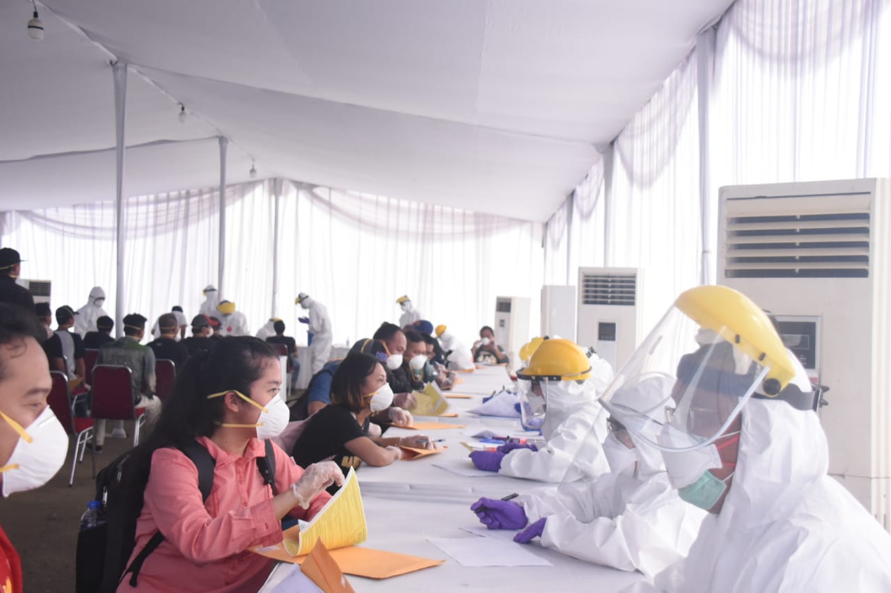 123 ABK WNI Jalani <i>Swab</i> PCR Begitu Tiba di Tanjung Priok