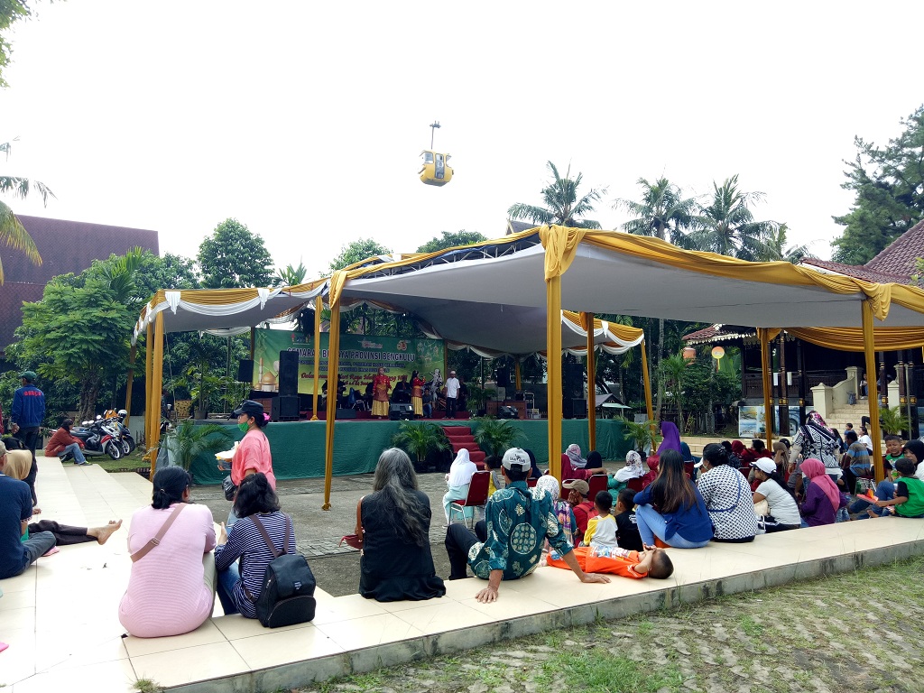 26 Ribu Orang Memadati TMII