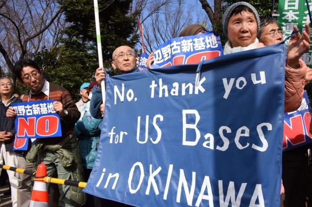 Ribuan Warga Okinawa Usir Militer AS