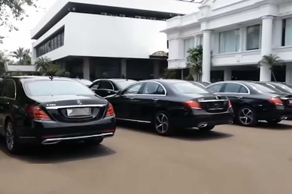 18 Unit Mercedes-Benz, Siap Sambut Tamu Negara