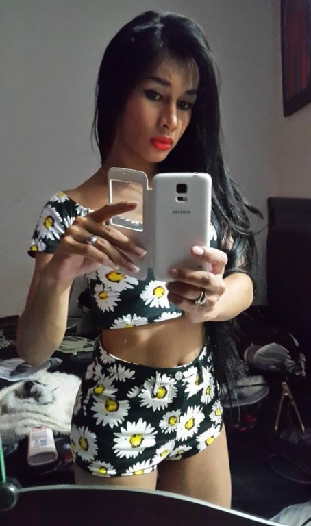 Akun Facebook Atas Nama Mayang Prasetyo Bermunculan