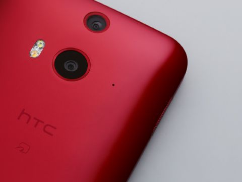 HTC Luncurkan J Butterfly