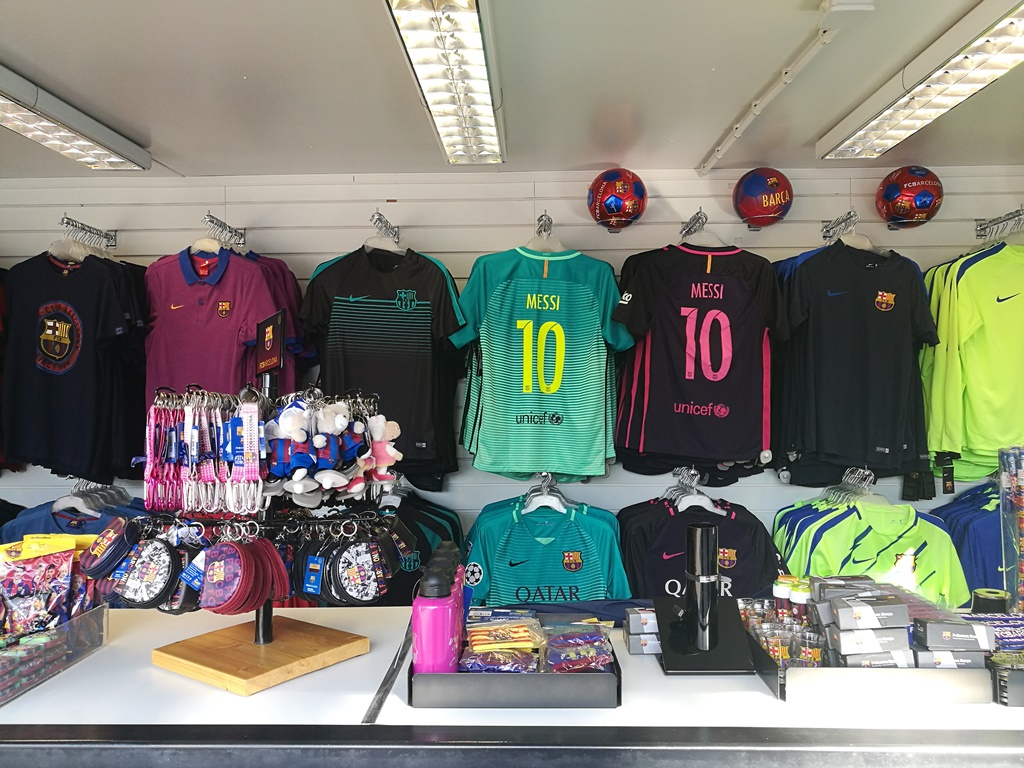 Jalan-Jalan di Barcelona, dari Montserrat Hingga ke Camp Nou
