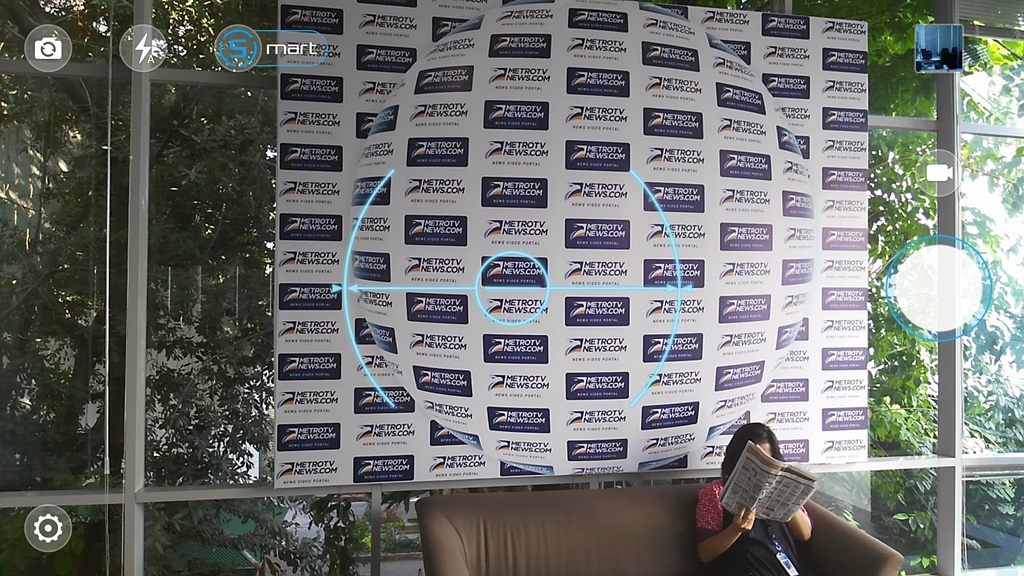 Lenovo Vibe Shot, Menggoda   