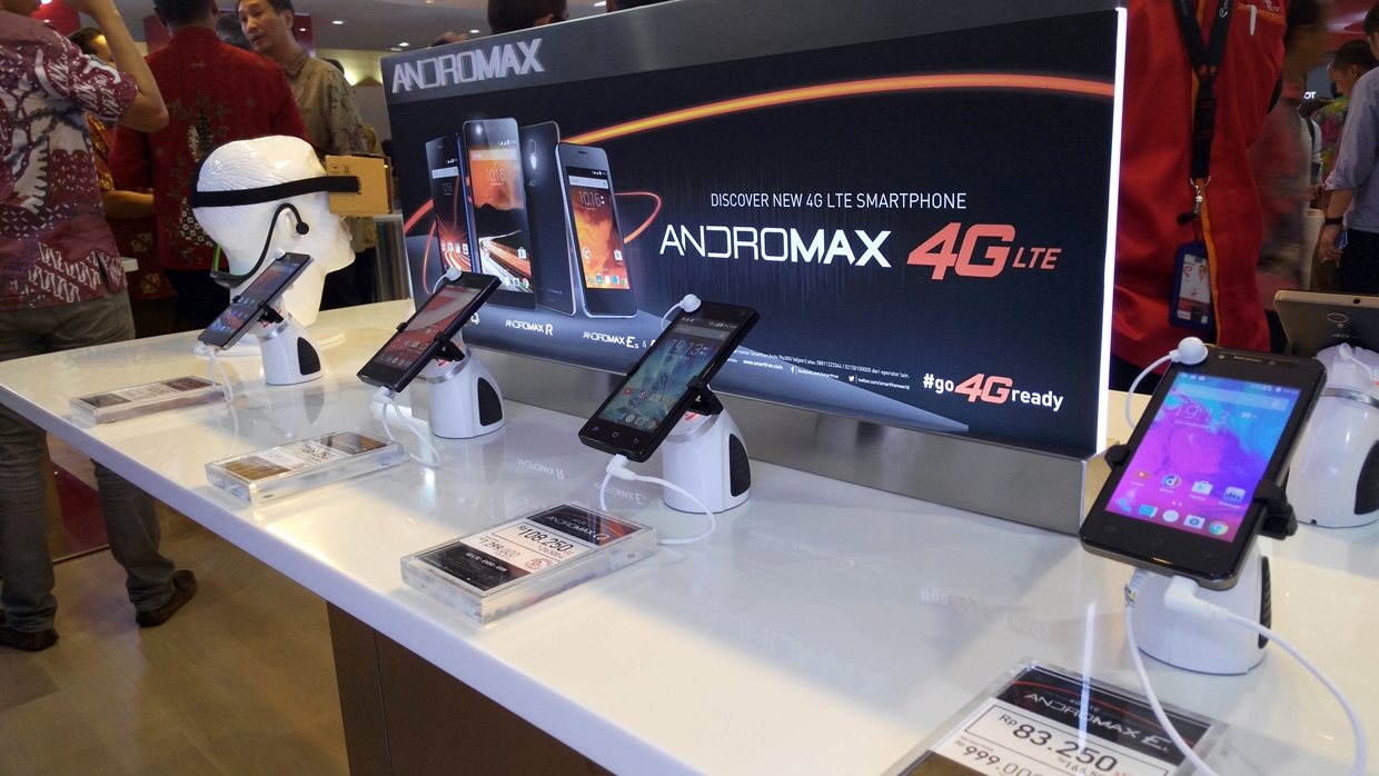Smartfren Luncurkan Experience Zone, Tawarkan Hisense Pureshot dan Pureshot+
