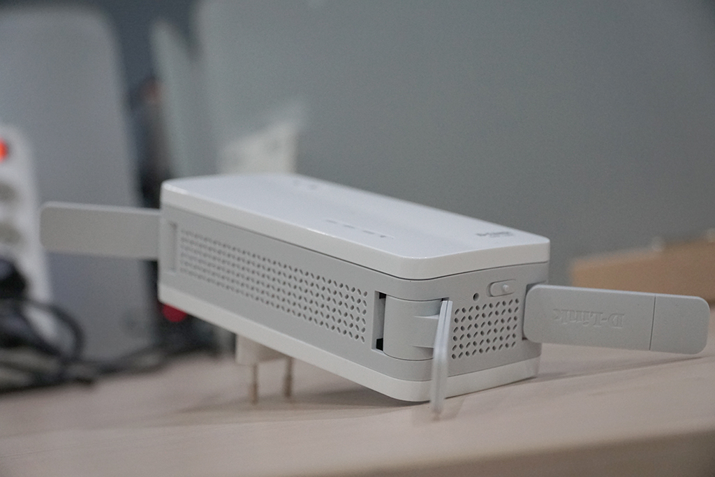 D-LINK DAP-1860, Performa Oke Dibungkus Bodi Besar