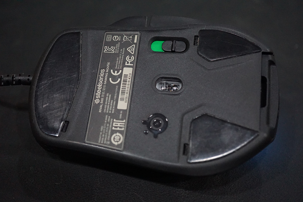 Menjajal Mouse MMO dan MOBA SteelSeries Rival 500