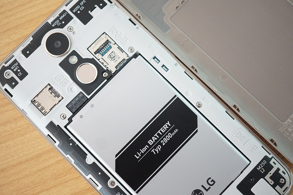 Eksklusif, Ini Penampakan LG K10 2017