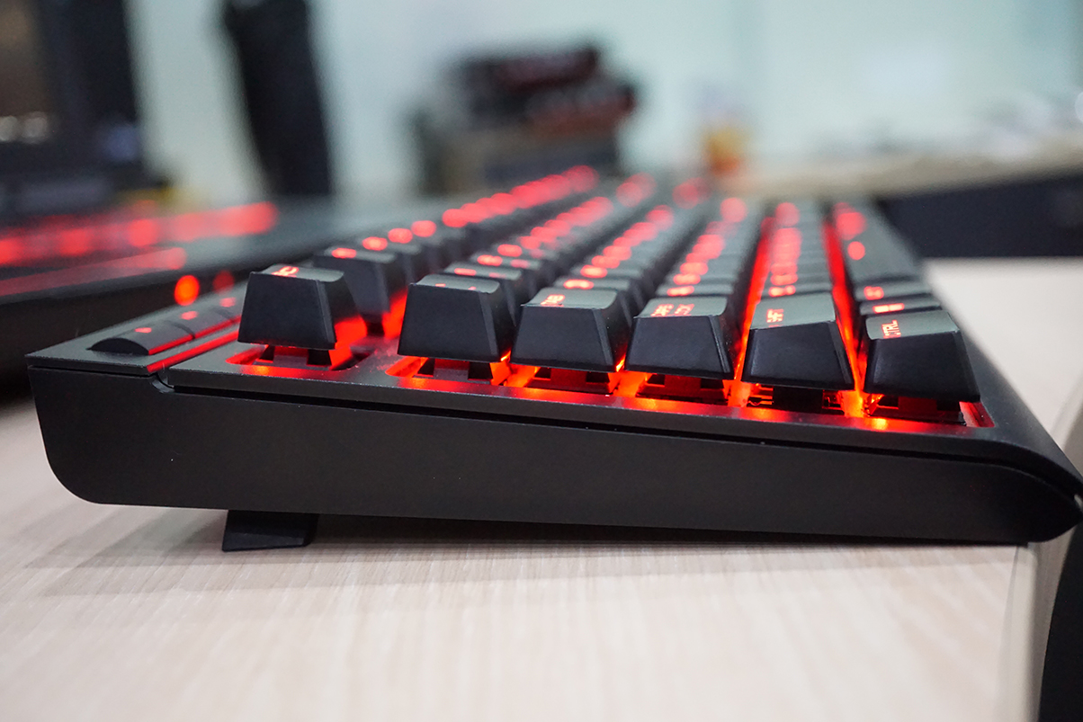 Corsair K63, Keyboard Mekanis Murah Bukan Murahan