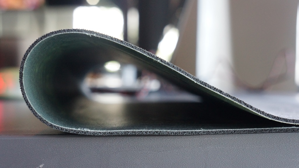 Roccat Sense Camo Charge, Mousepad Presisi untuk Penggila Militer  