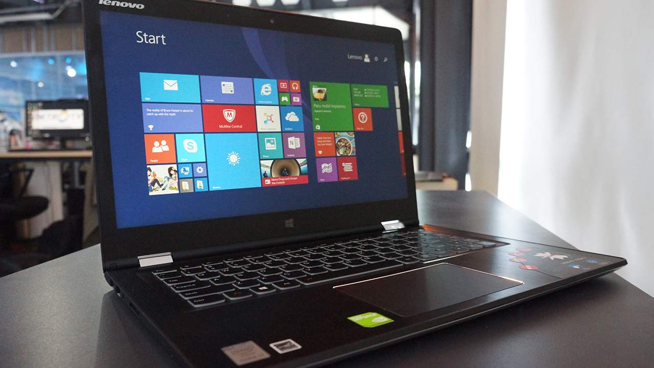 Lenovo YOGA 3: Ultrabook Hibrida dengan Performa Sekelas Notebook  