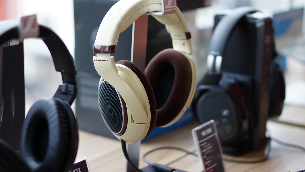 Tips Memilih Headphone dari Sennheiser 