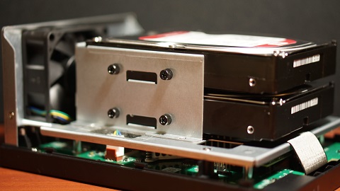 ASUSTOR AS3102T, Ringkas dan Mudah Digunakan