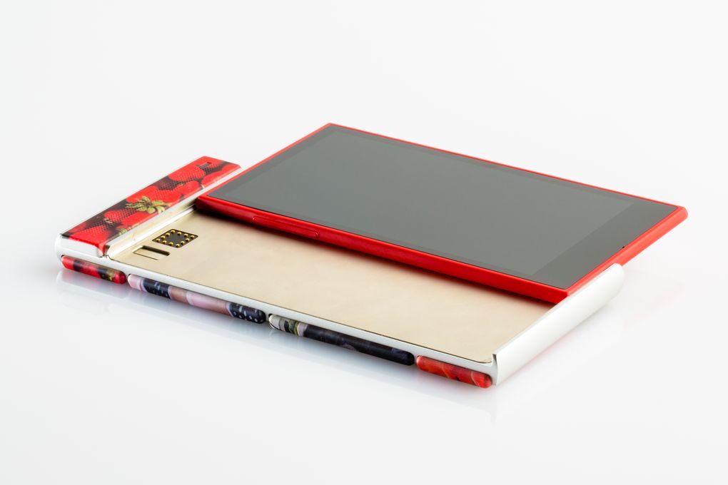 Inilah Wujud Terbaru Ponsel Rakitan Project Ara