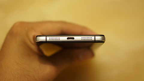 Smartfren Andromax R2, Kembali Mengejutkan