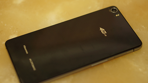 Smartfren Andromax R2 Kembali Mengejutkan