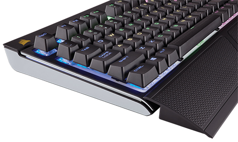 Corsair Strafe RGB, Penuh Gaya dan Fitur