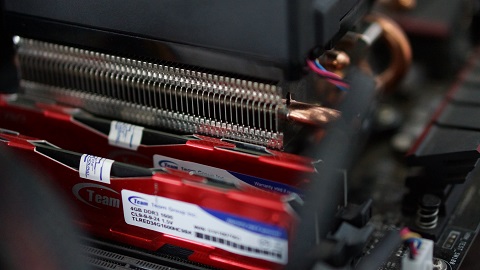 Menguji Pendingin Prosesor Terbaru AMD Wraith Cooler 