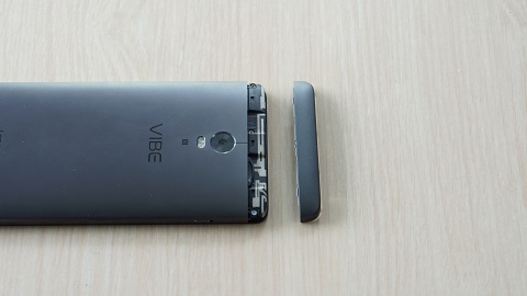 Bosan Isi Baterai 3 Kali Sehari? Coba Lenovo VIBE P1 Turbo