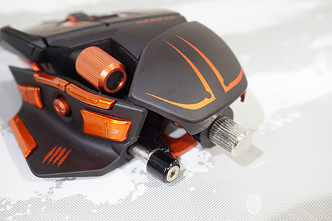 Mad Catz M.M.O. 7, Mouse Gaming Modular, Unik, dan Ergonomis