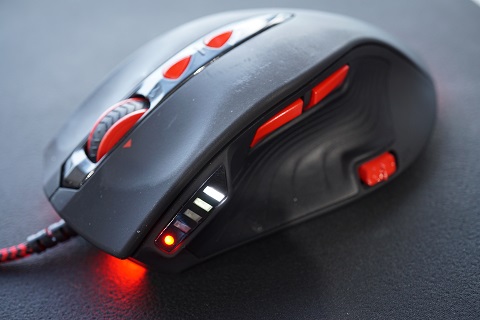Menjajal Mouse Gaming Anyar, Viper V560