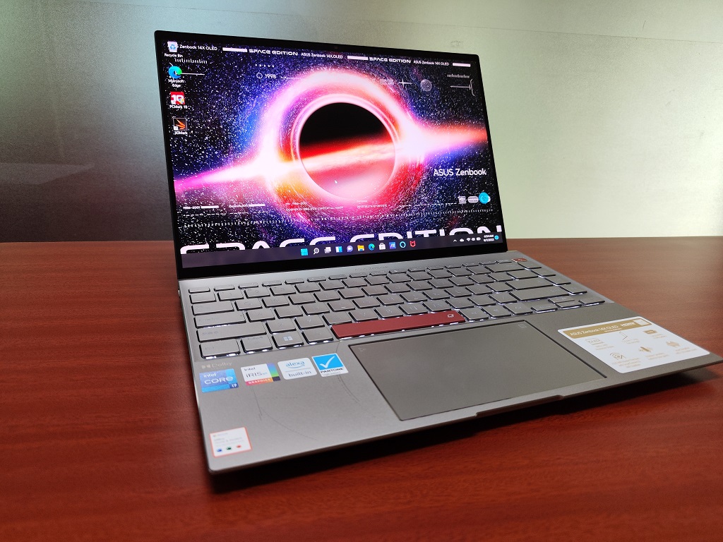 Asus Zenbook 14X OLED Space Edition, Perayaan 25 Tahun Tema Antariksa